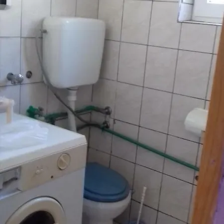 App Pavlic Apartment Vir
